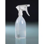 Flip & Spray 1000ml Polyethylene Spray Bottle with Polypropylene Sprayer_noscript